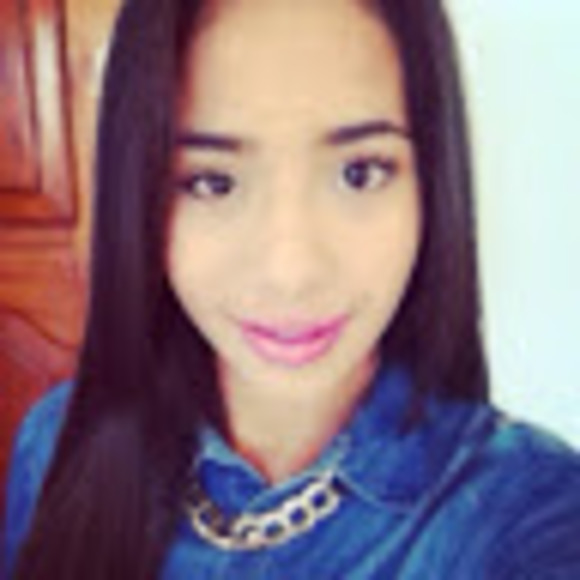 Meet your Posher, Rubi itzamara - Picture 1 of 1